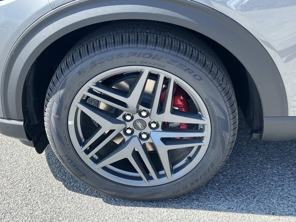 new 2026 Ford Explorer car, priced at $54,038