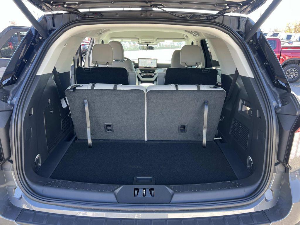 new 2026 Ford Explorer car, priced at $42,825