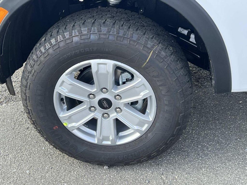 new 2025 Ford Ranger car, priced at $35,995