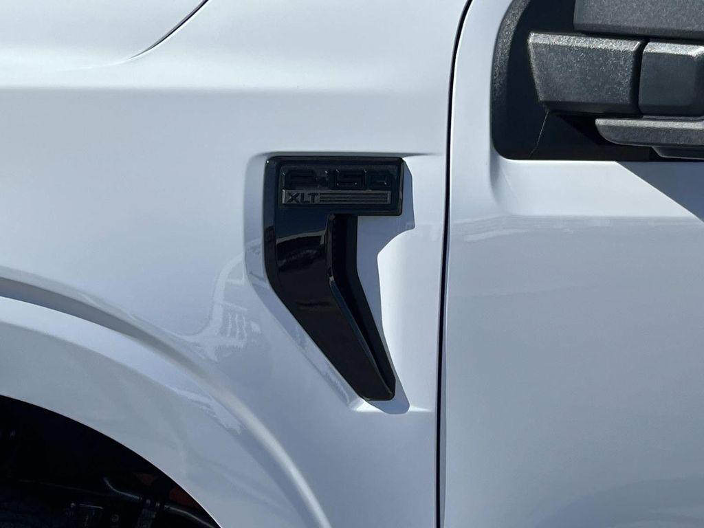 new 2025 Ford F-150 car, priced at $52,578