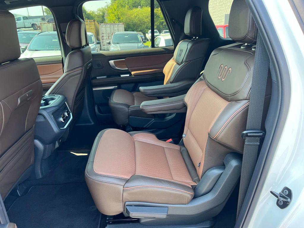 new 2025 Ford Expedition Max car, priced at $87,035