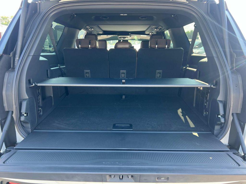 new 2025 Ford Expedition Max car, priced at $87,035