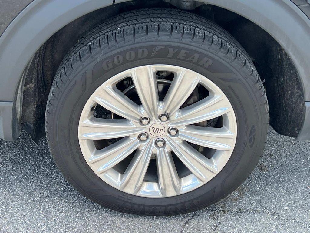 used 2022 Ford Explorer car, priced at $33,999