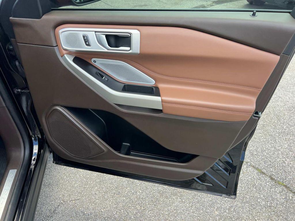 used 2022 Ford Explorer car, priced at $33,999