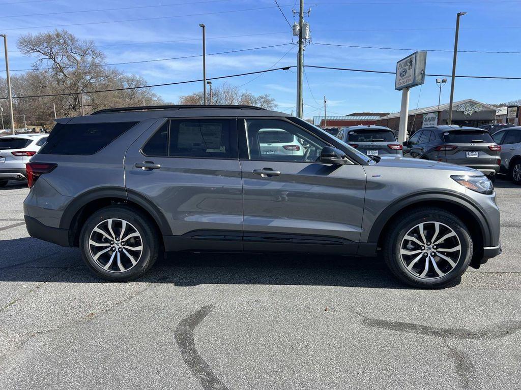 new 2026 Ford Explorer car, priced at $43,360