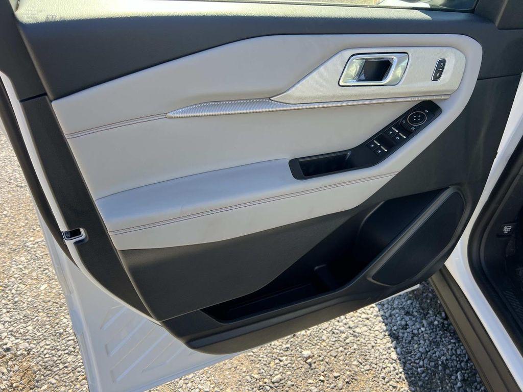 new 2026 Ford Explorer car, priced at $40,018