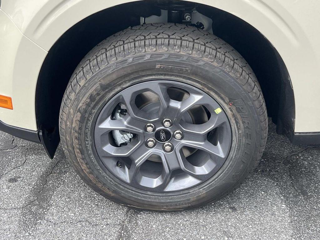 new 2025 Ford Maverick car, priced at $33,990