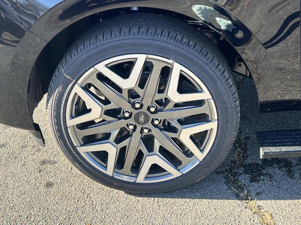 new 2025 Ford Expedition Max car, priced at $90,760