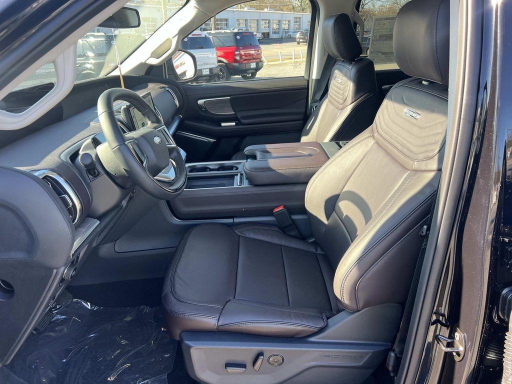 new 2025 Ford Expedition Max car, priced at $90,760