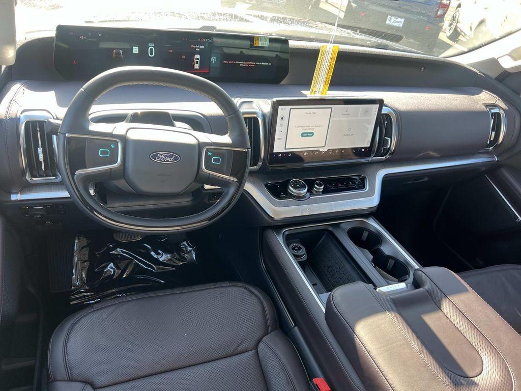 new 2025 Ford Expedition Max car, priced at $90,760