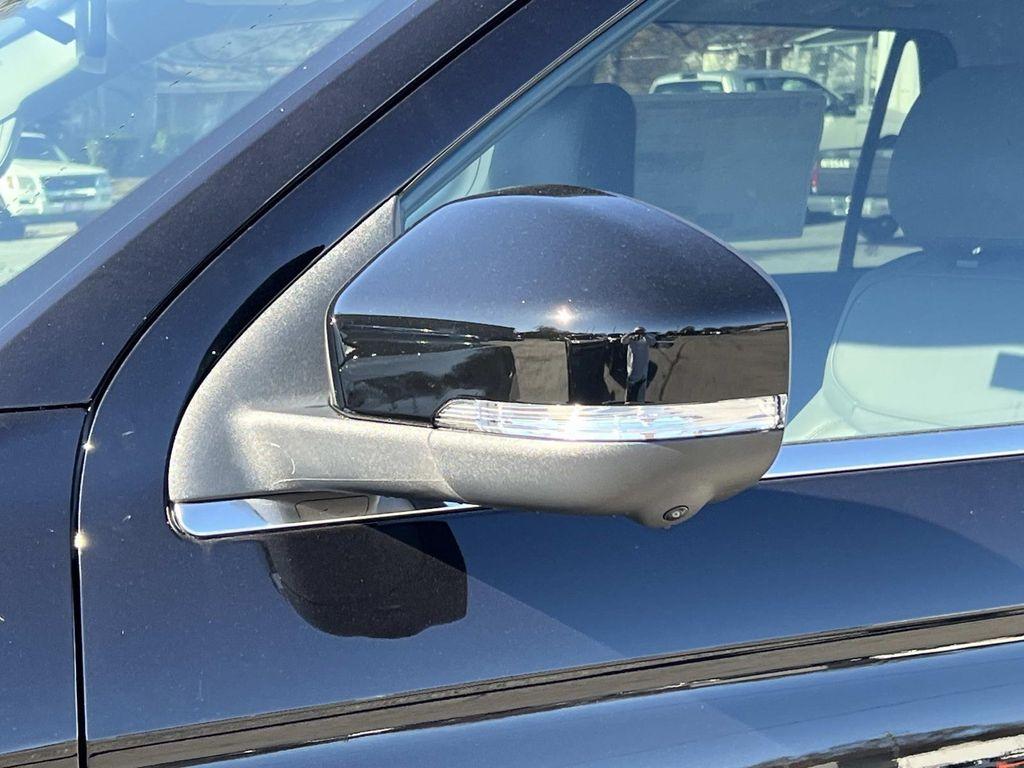 new 2025 Ford Expedition Max car, priced at $69,840