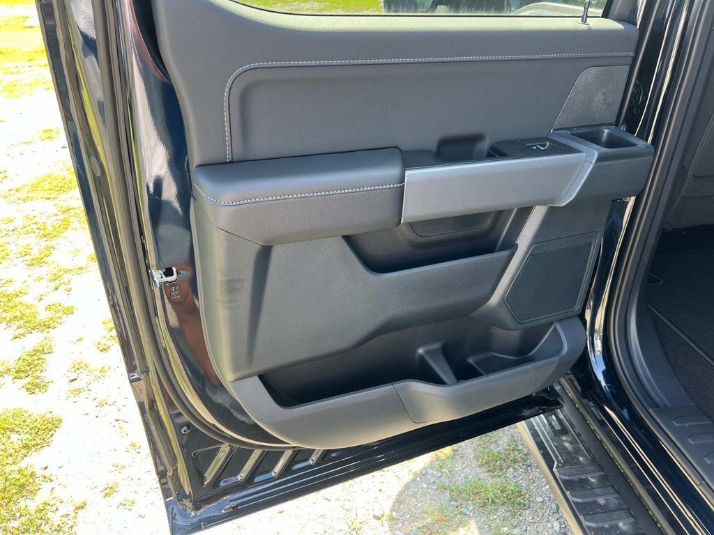 new 2025 Ford F-150 car, priced at $51,674