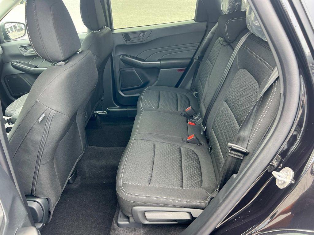 new 2025 Ford Escape car, priced at $26,639