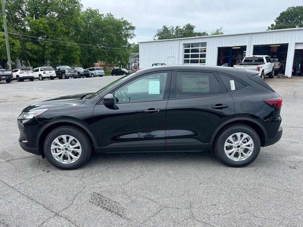 new 2025 Ford Escape car, priced at $26,639