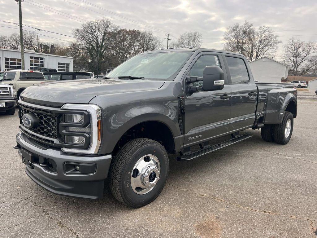 new 2026 Ford F-350 car, priced at $76,465