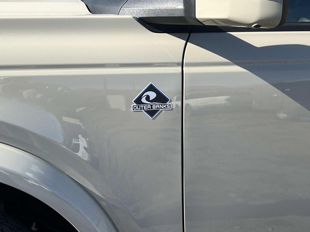 new 2025 Ford Bronco car, priced at $50,590