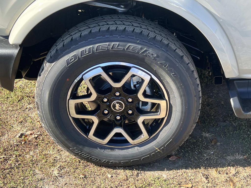 new 2025 Ford Bronco car, priced at $50,590
