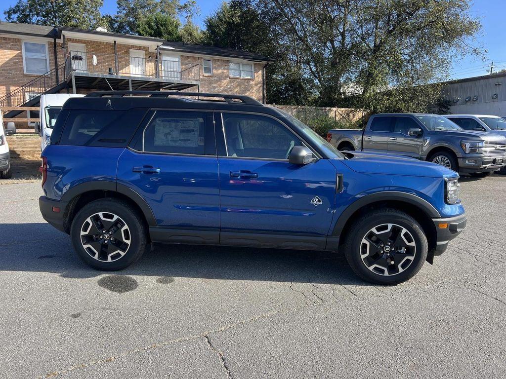 new 2024 Ford Bronco Sport car, priced at $30,038