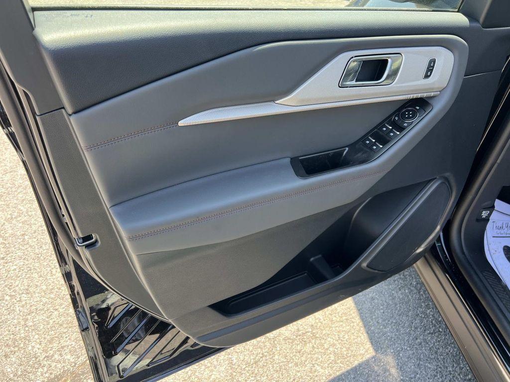 new 2026 Ford Explorer car, priced at $37,078