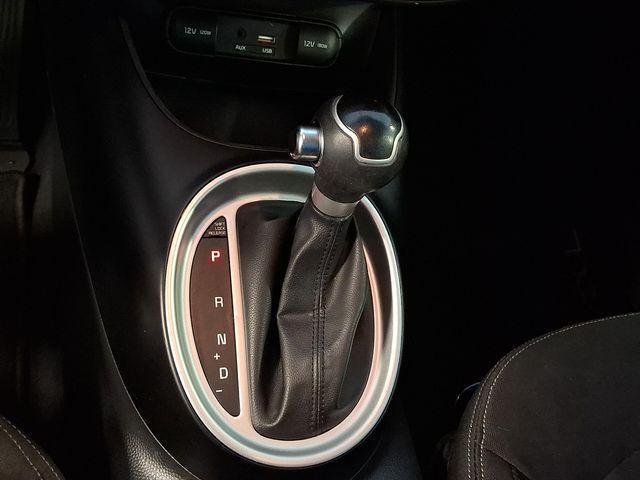 used 2015 Kia Soul car, priced at $10,290