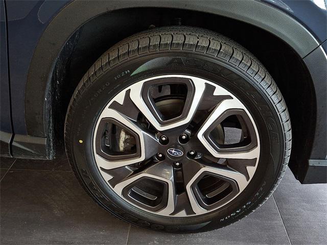 used 2023 Subaru Ascent car, priced at $27,500