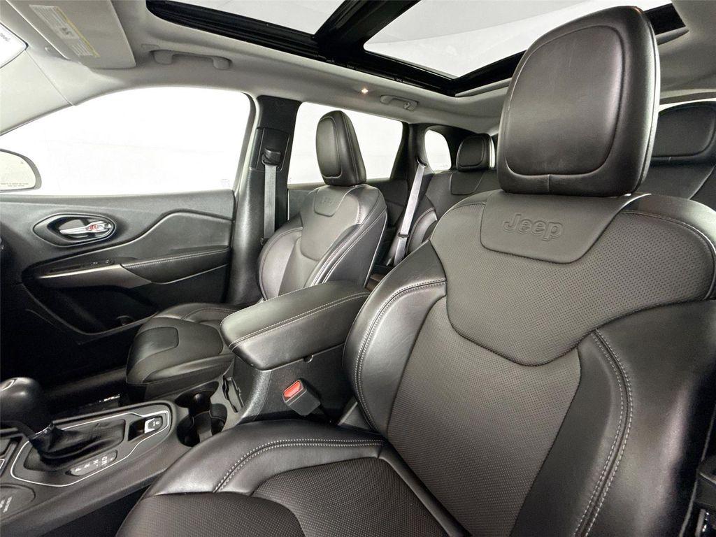 used 2022 Jeep Cherokee car, priced at $27,500
