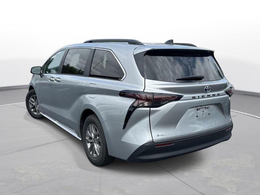 used 2025 Toyota Sienna car, priced at $47,500