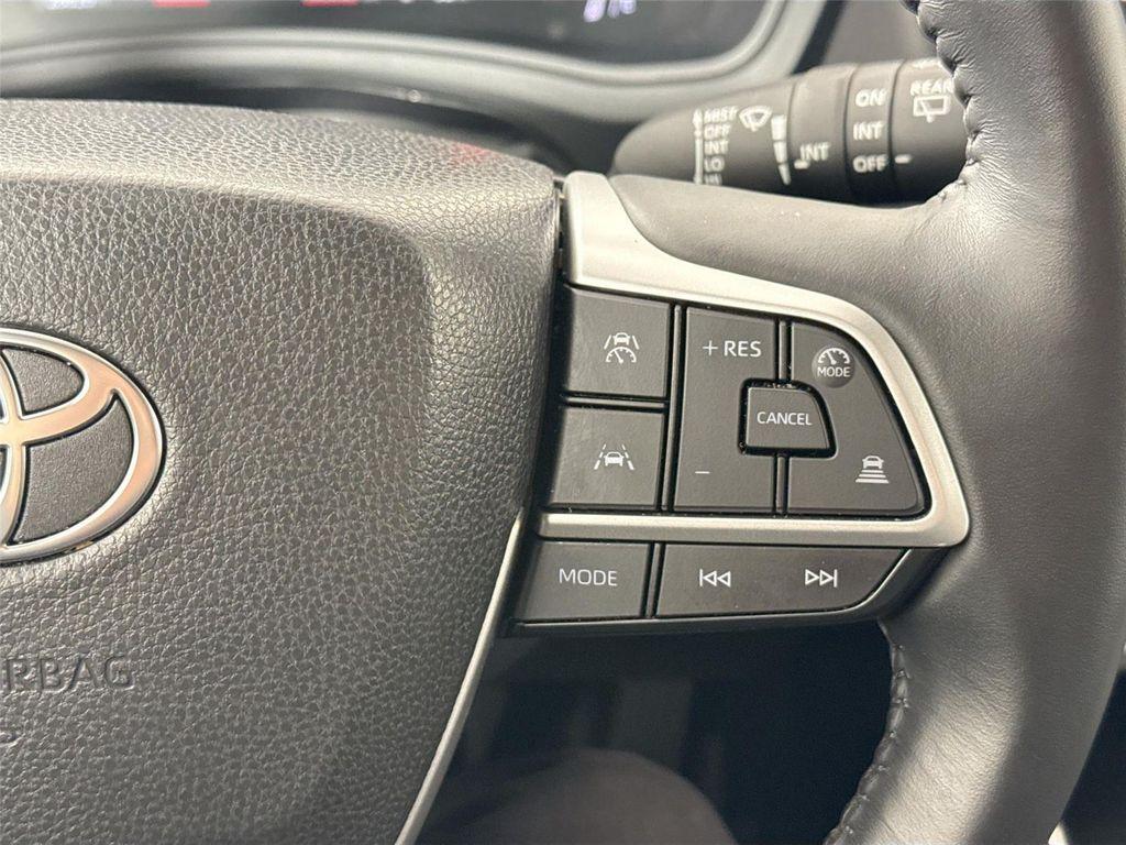 used 2025 Toyota Grand Highlander car, priced at $45,800