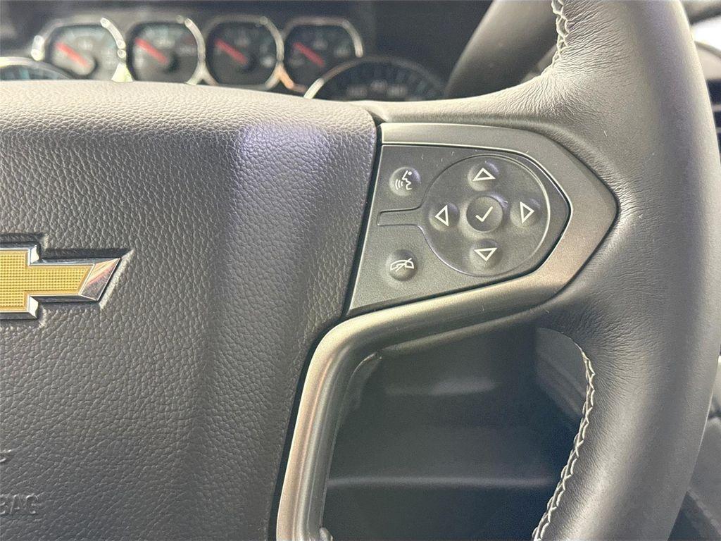 used 2018 Chevrolet Suburban car, priced at $23,800