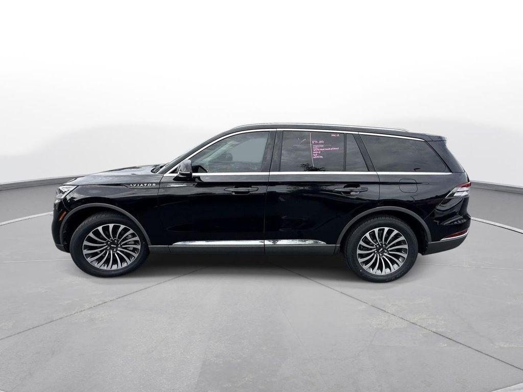used 2022 Lincoln Aviator car, priced at $42,000