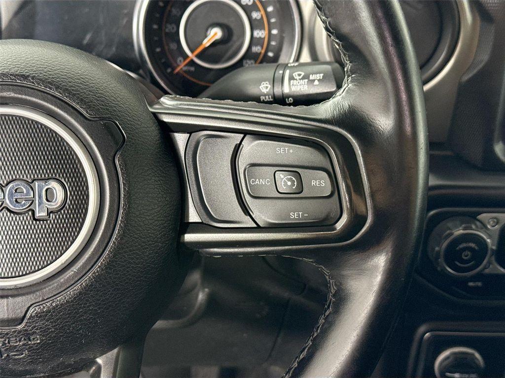 used 2021 Jeep Gladiator car, priced at $29,000