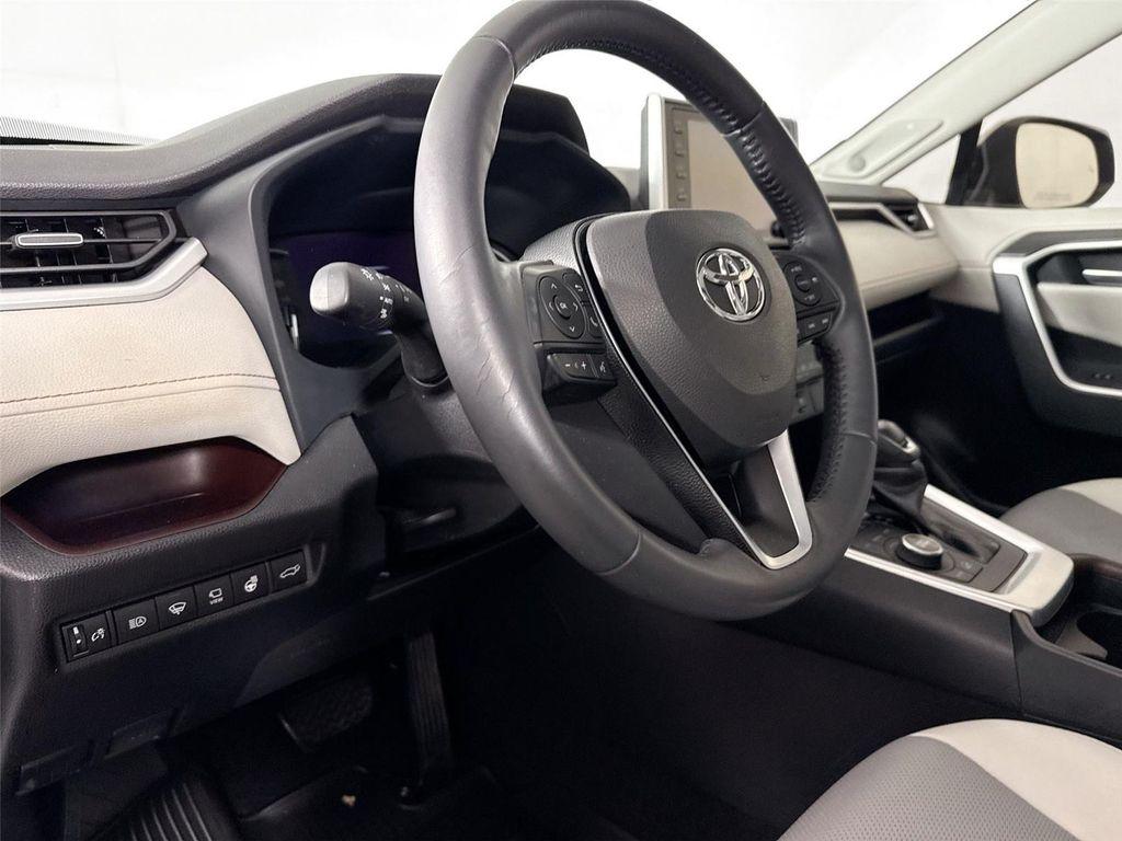 used 2020 Toyota RAV4 car, priced at $27,500