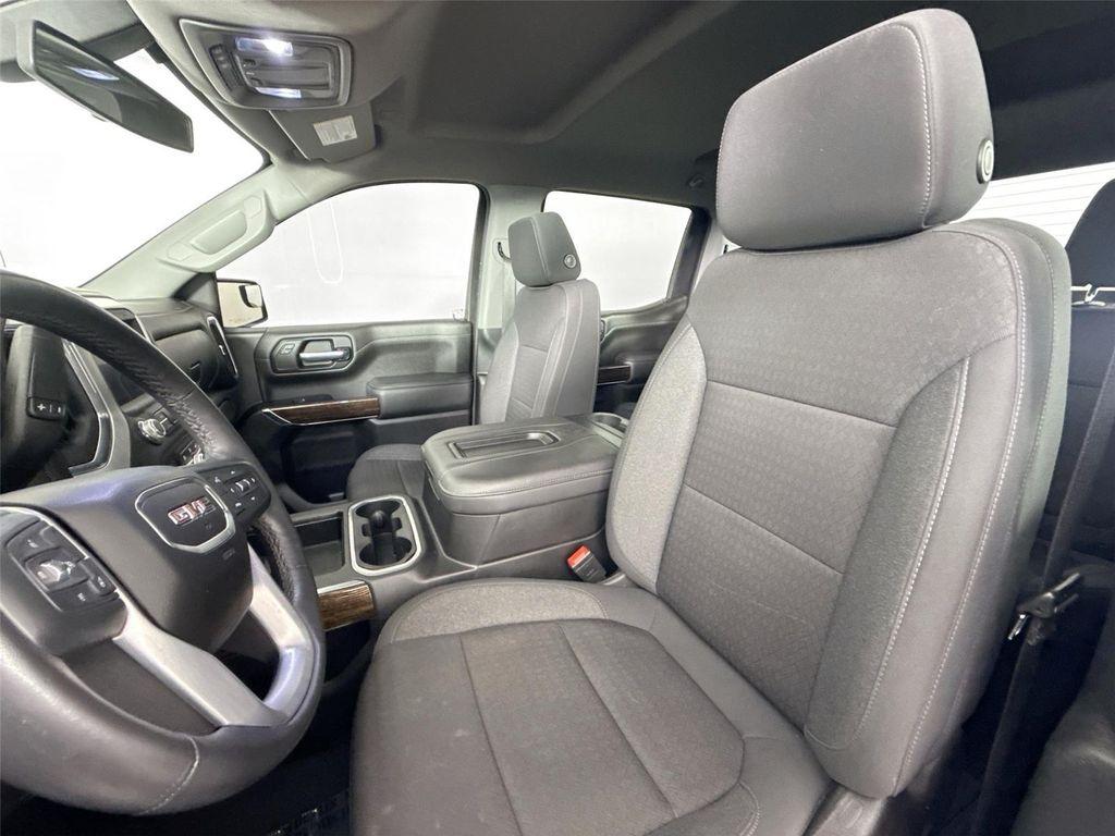 used 2022 GMC Sierra 1500 car, priced at $40,000