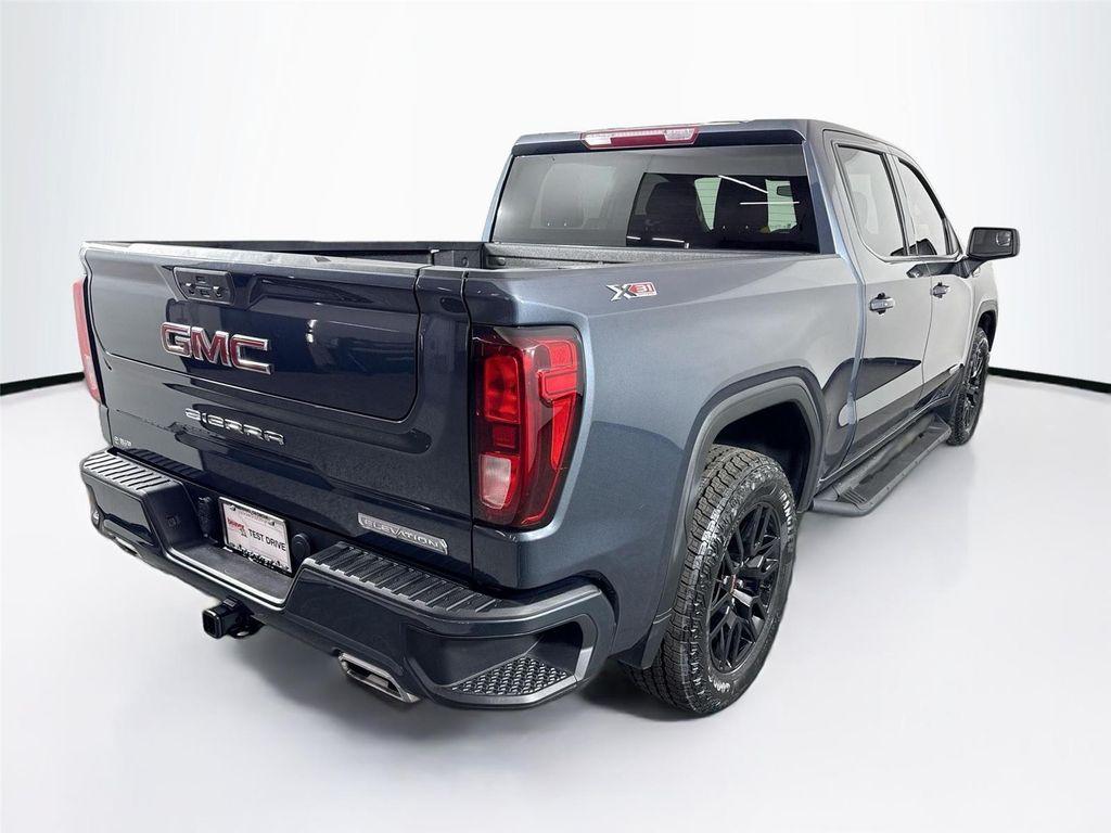 used 2022 GMC Sierra 1500 car, priced at $40,000