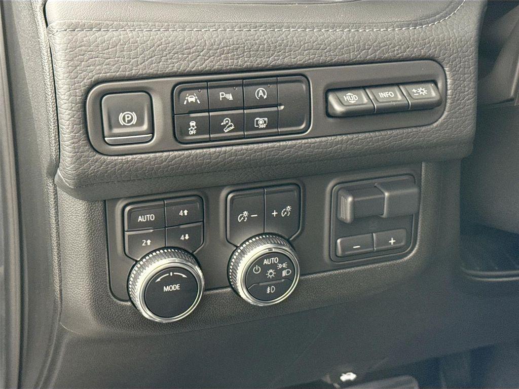 used 2024 GMC Yukon car, priced at $73,000