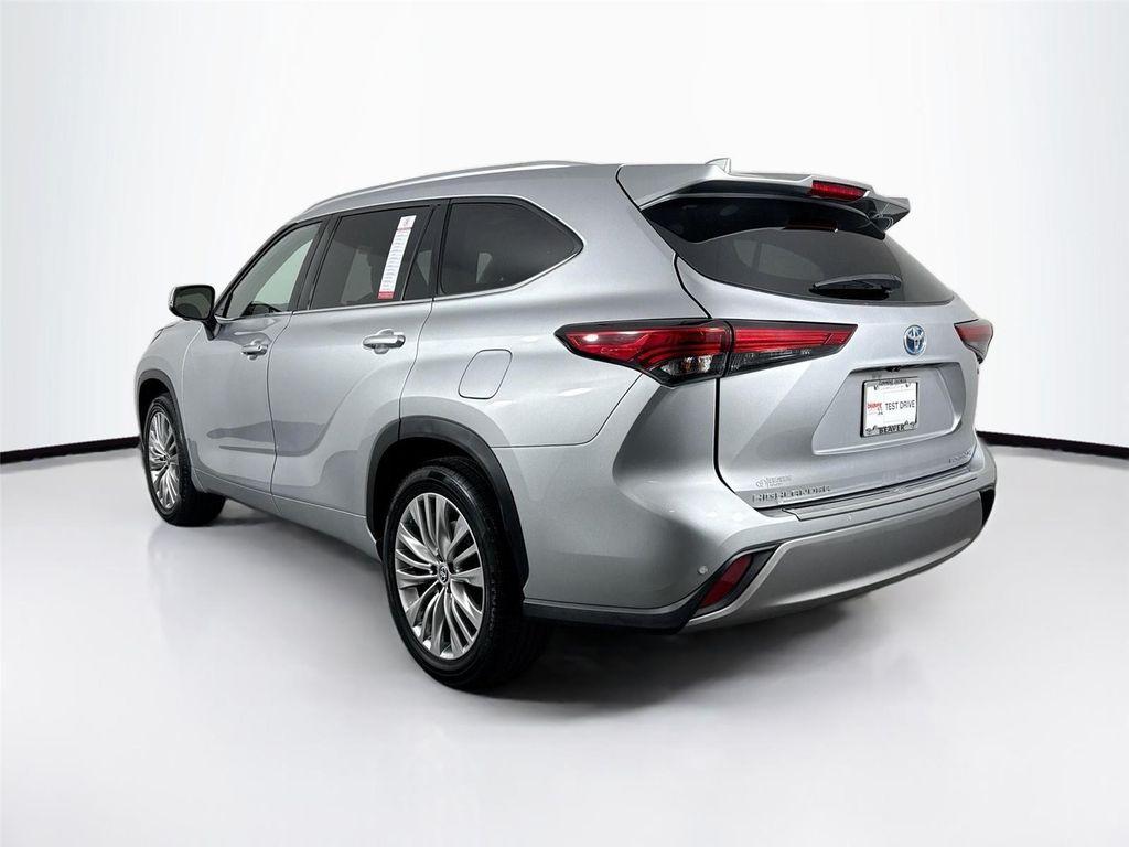 used 2023 Toyota Highlander Hybrid car, priced at $46,500