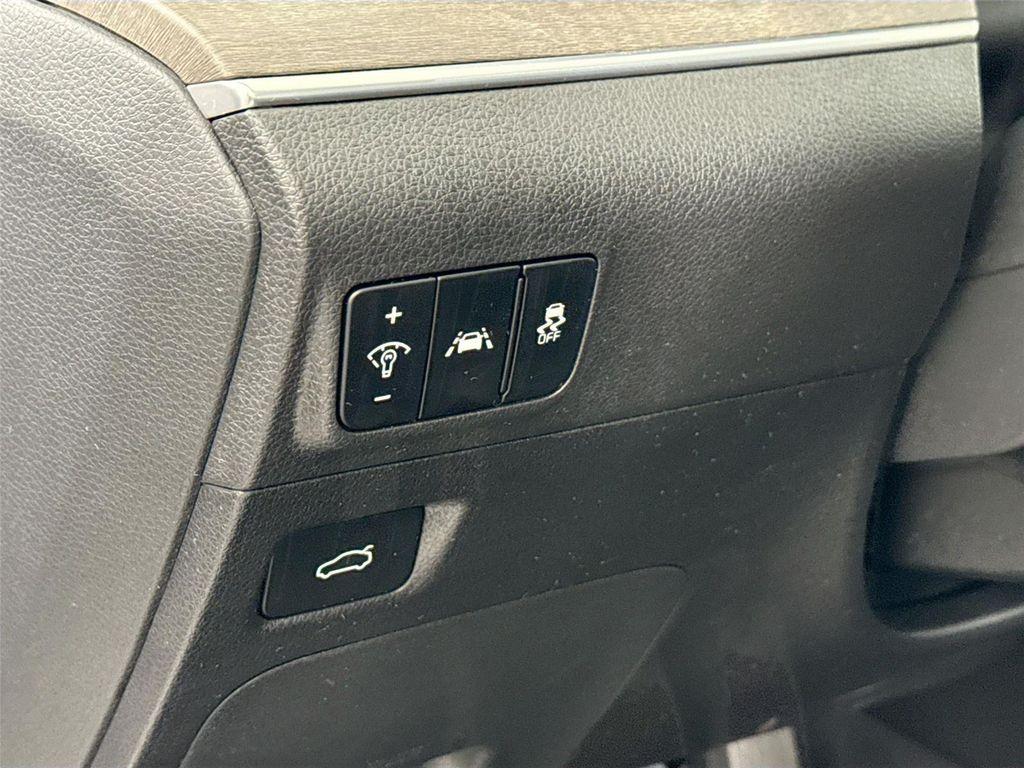 used 2023 Kia K5 car, priced at $27,800