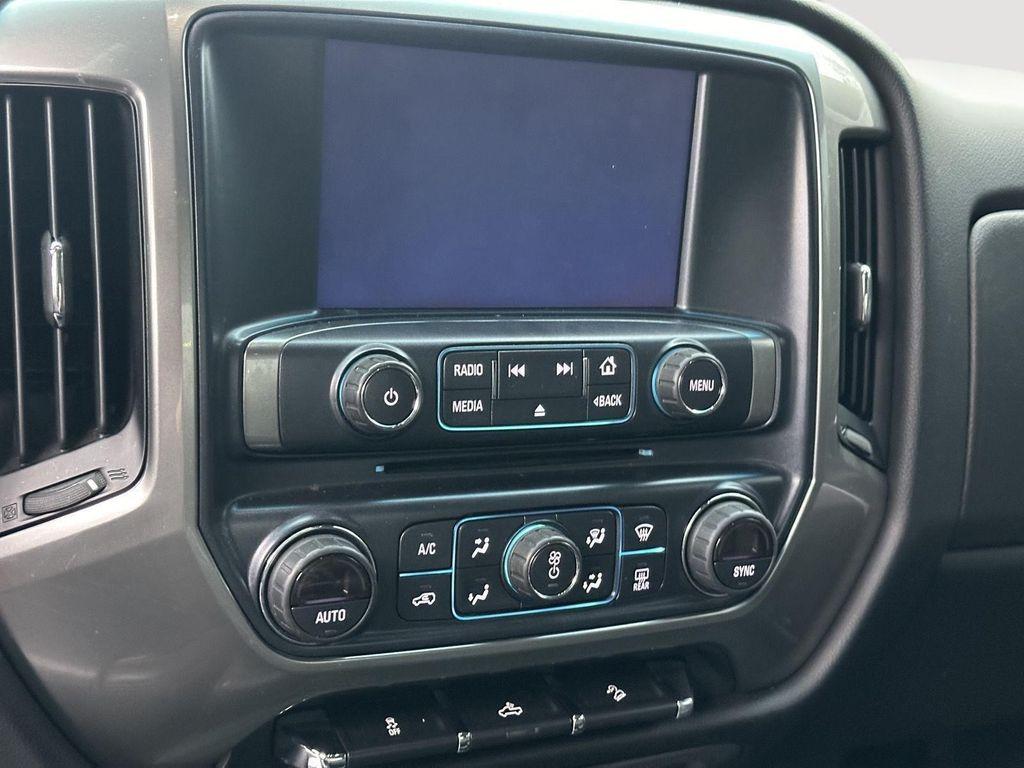 used 2018 Chevrolet Silverado 1500 car, priced at $32,000