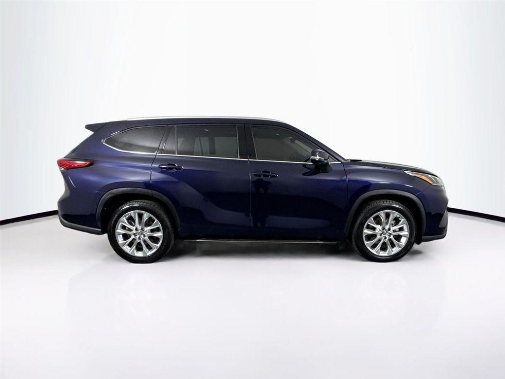 used 2023 Toyota Highlander car, priced at $34,000