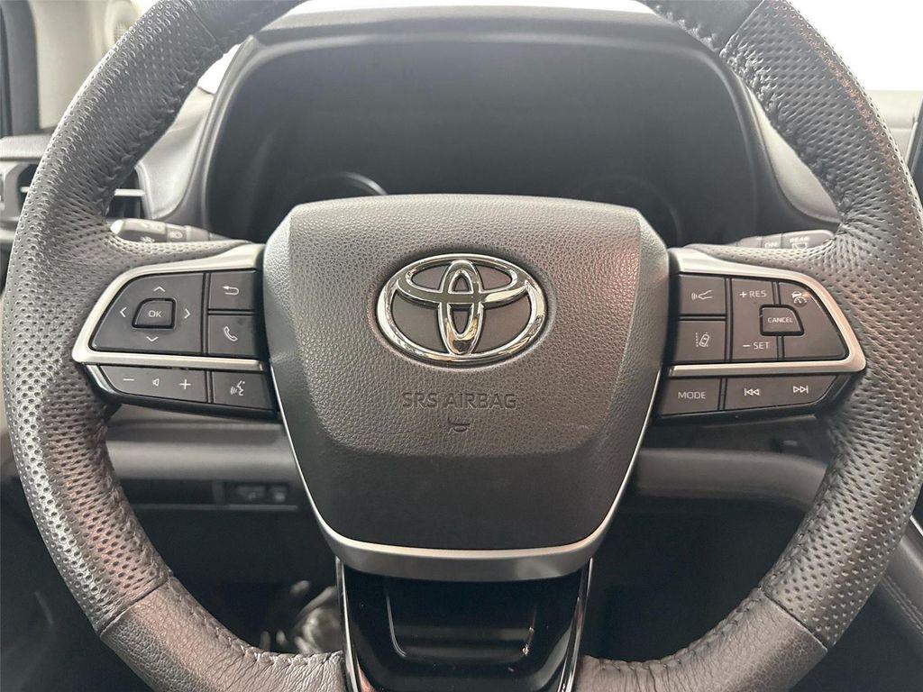 used 2023 Toyota Sienna car, priced at $49,800