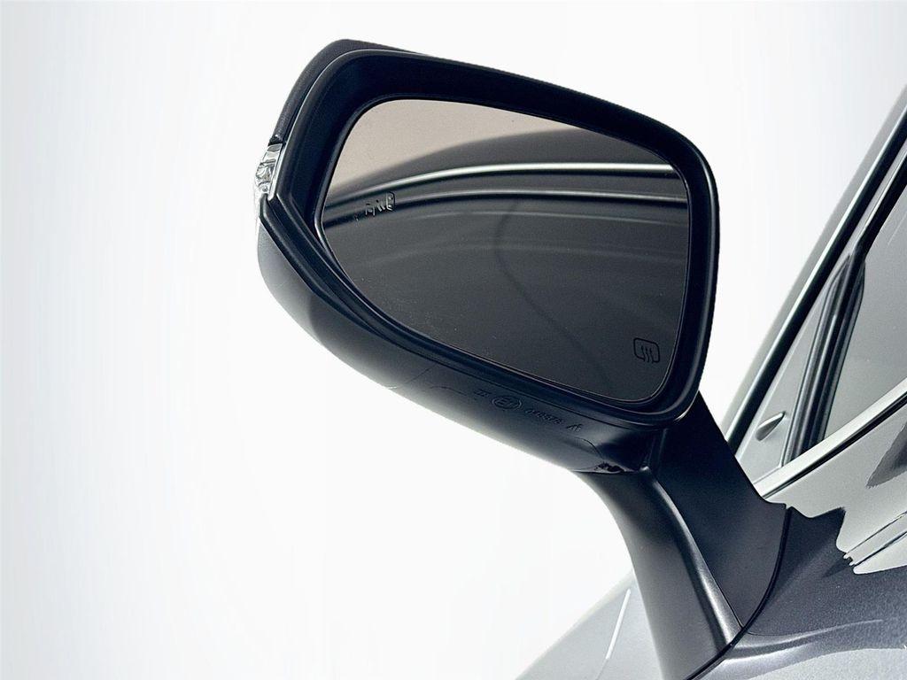 used 2023 Toyota Highlander car, priced at $31,500