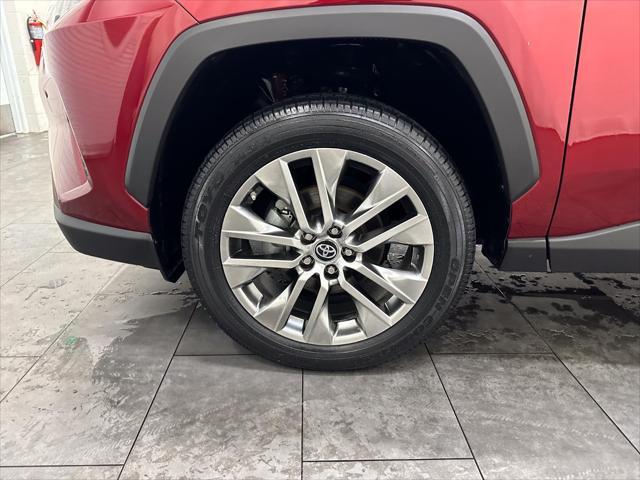 used 2019 Toyota RAV4 car, priced at $32,000