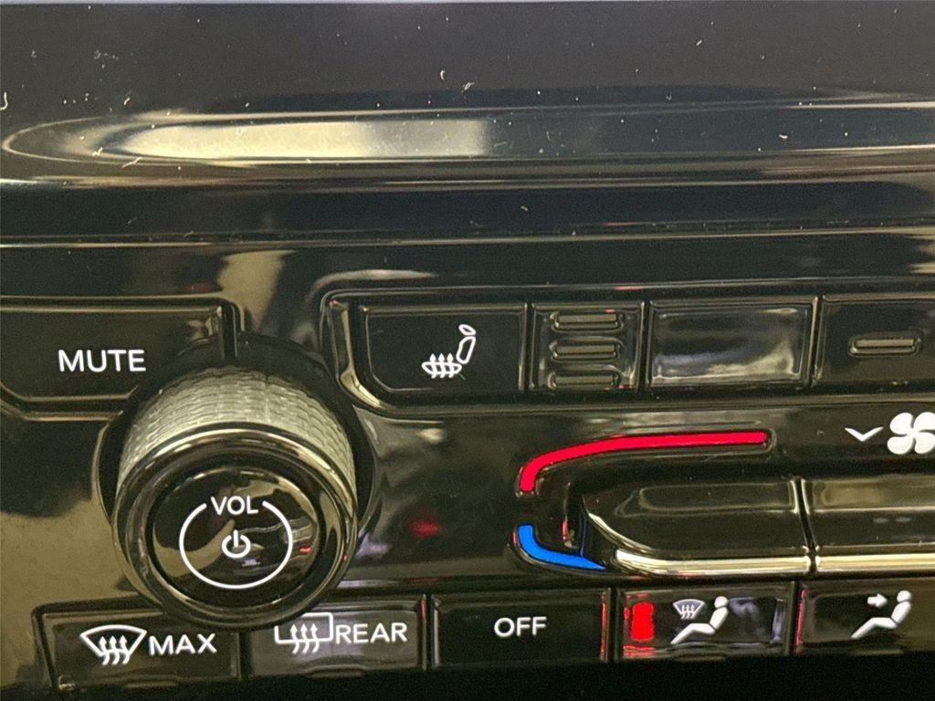 used 2021 Jeep Grand Cherokee L car, priced at $28,200