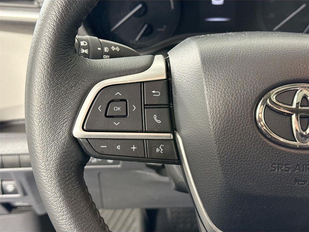 used 2022 Toyota Sienna car, priced at $36,500