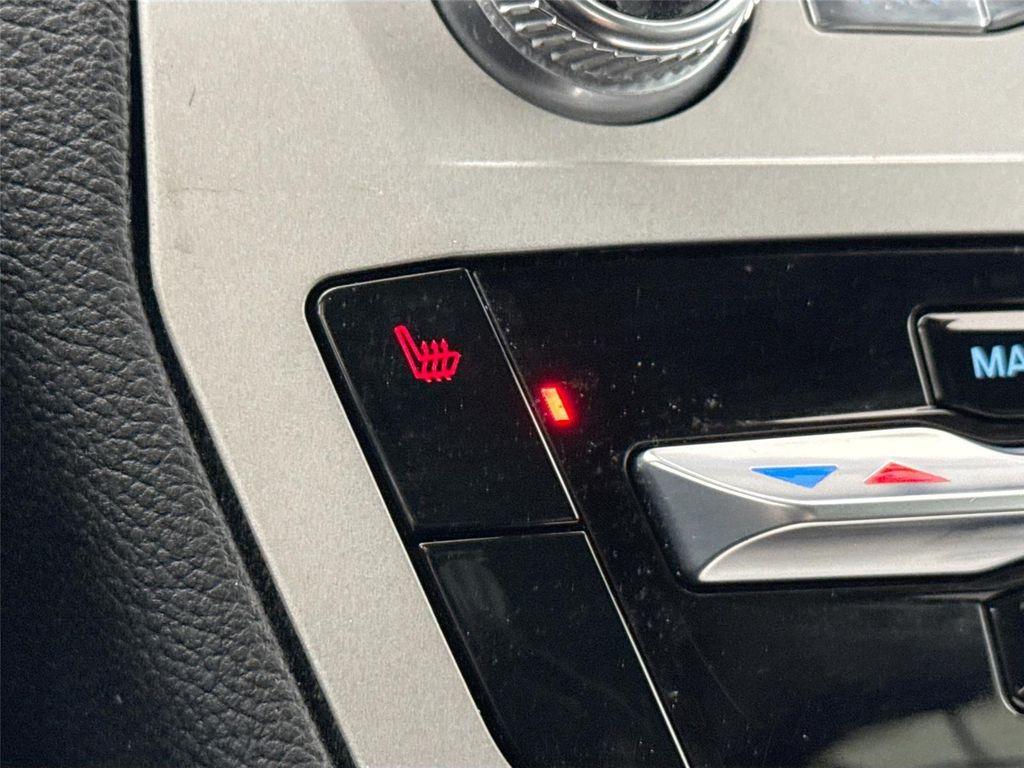 used 2024 Ford Explorer car, priced at $32,000