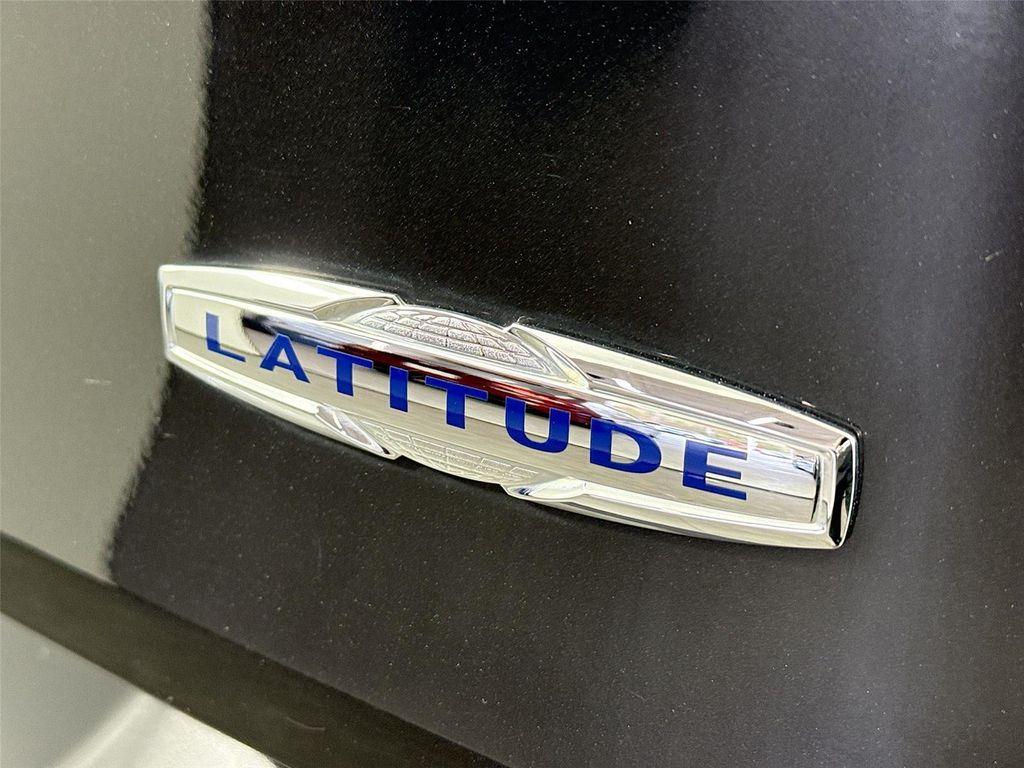 used 2016 Jeep Cherokee car, priced at $7,000