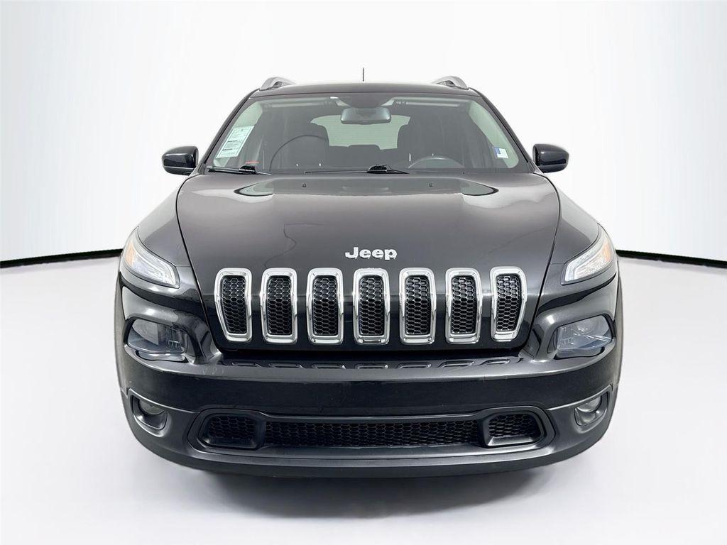 used 2016 Jeep Cherokee car, priced at $7,000