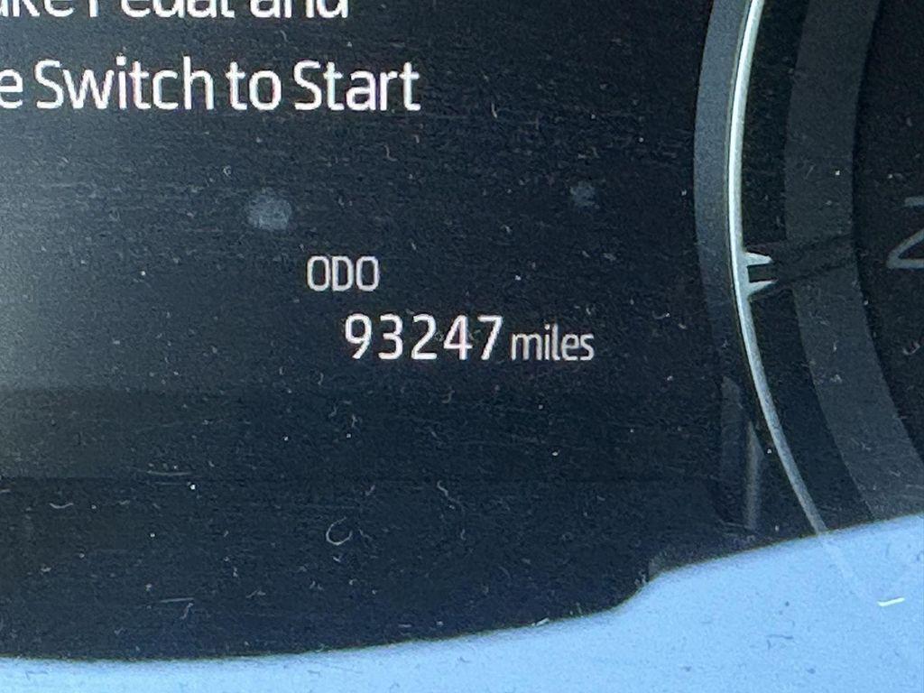 used 2020 Toyota Highlander car, priced at $27,700