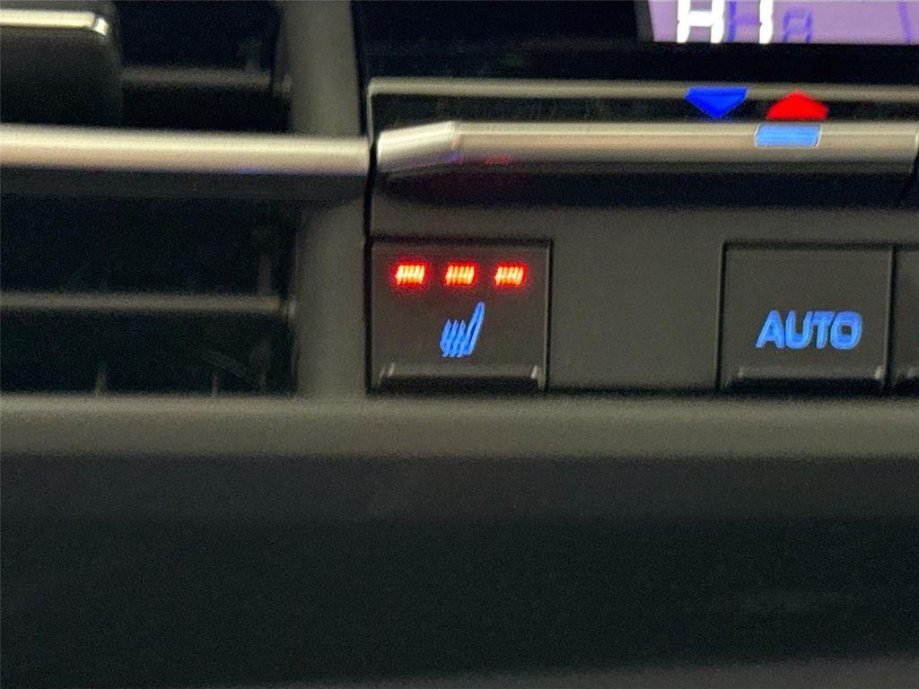 used 2022 Toyota Sienna car, priced at $44,500