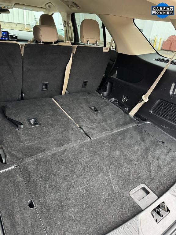 used 2020 Ford Explorer car